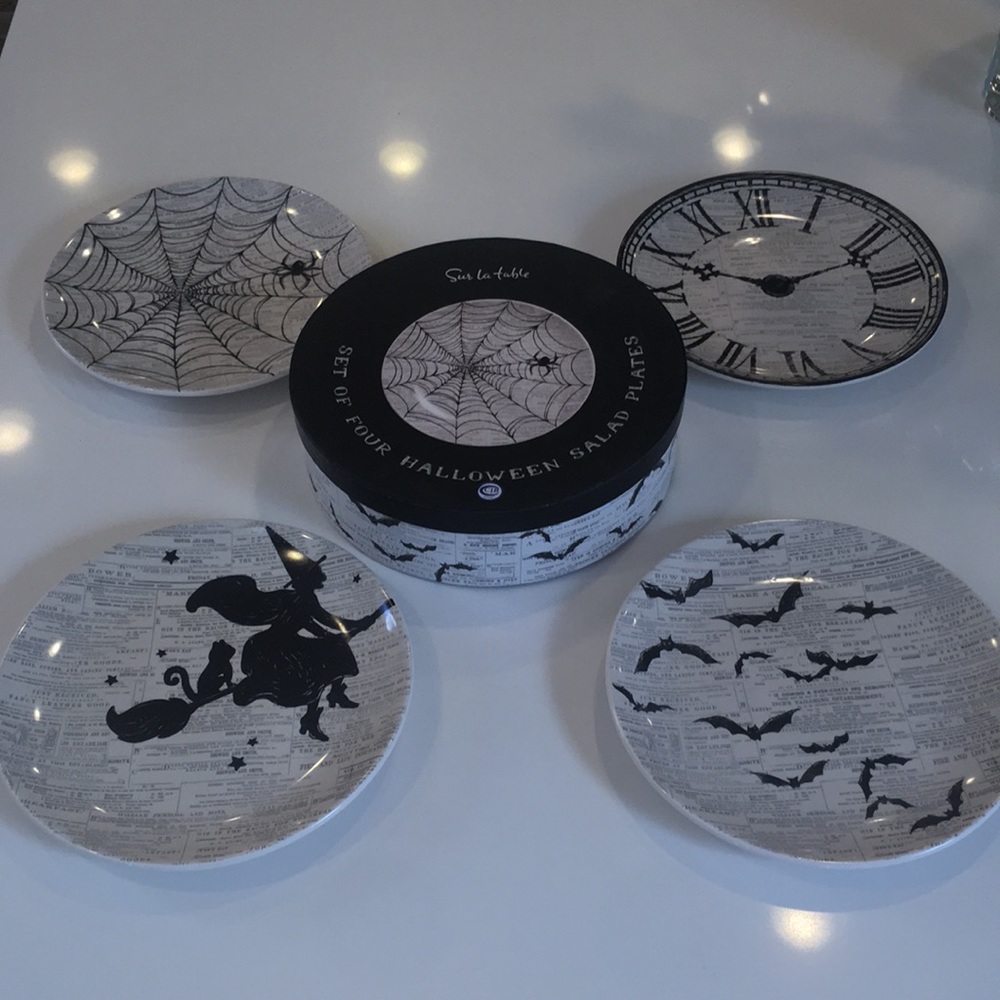 SOLD ✅ Sur La Table HALLOWEEN 👻 Plates NEW - Picture 7 of 9